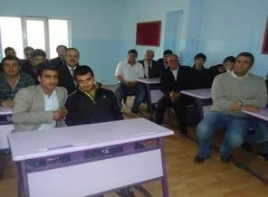 Akşam liselerinde düzenleme