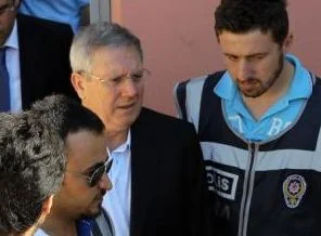 Aziz Yıldırım'ın başkanlığı fiilen bitti!