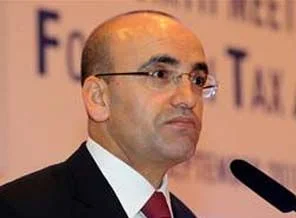 Bakan'dan Fenerbahçe'ye destek