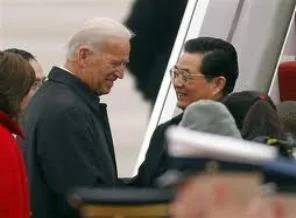 Borç krizi gölgesinde Biden'ın Çin ziyareti