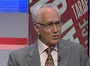 Burkay:'Gelişim devlet projesi değil'