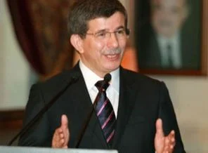 Davutoğlu: Libya herkese ders olmalı