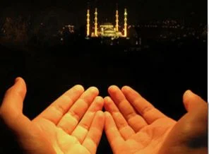 En hayırlı gece 'Kadir Gecesi'