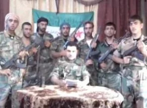 Firari askerler: Halk kıyımdan geçiriliyor