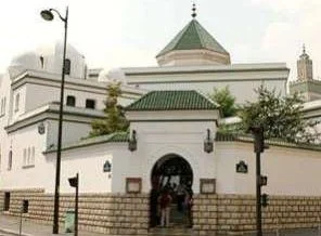 Fransa'da iki yeni cami açıldı!