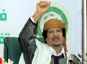 Kaddafi ortaya çıktı!