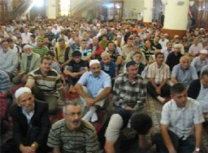 Kadir gecesinde camiler doldu taştı