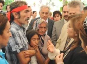Kazılan toplu mezarda ilk kemiklere ulaşıldı
