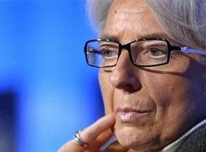 'Küresel ekonomi tehlikeli bir dönemde'