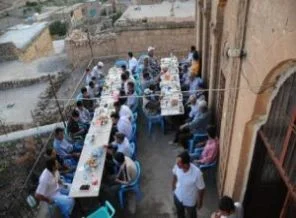 Michael Jackson'ın ruhuna iftar yemeği
