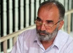Okuduğunu anlamayacak kadar cahil isen!..