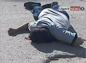 Suriye'de teravih sonrası gösteriler sürüyor