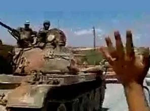 Suriye Ordusu tanklarla Hama'ya girdi!