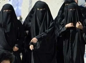 Arap baharı Suudlu kadınları da etkiliyor