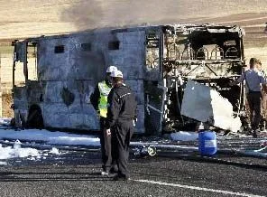 Bakanlıktan yanan araç hakkında açıklama
