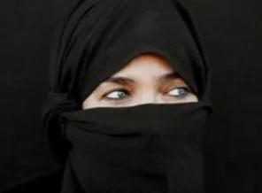 Bir ülke daha peçe yasağıyla gündemde