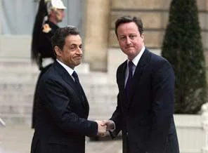 Cameron ve Sarkozy'nin Libya turu boşa gitti