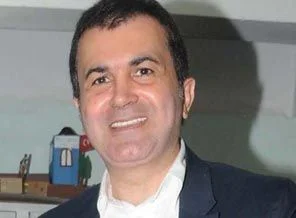 Çelik: Yeni anayasa istiyorsan mesaj at