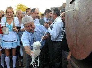 CHP'li başkan bu yıl da bira festivali düzenliyor