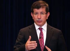 Davutoğlu: Özgürlük ve demokrasi herkese