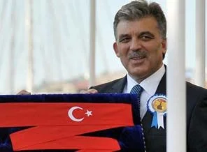 Gül: Barış için savaşa hazır olmak gerekir