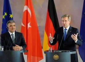Gül ve Wulff'dan ilişkileri derinleştirme mesajı