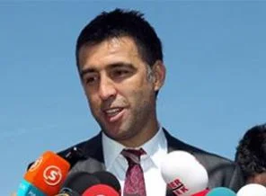 Hakan Şükür'den Arda'ya destek