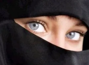 İsviçre de peçeyi yasakladı