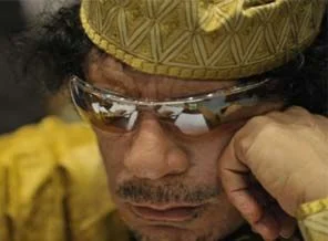 Kaddafi'den yardım çağrısı