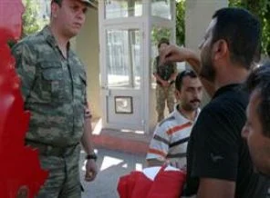 Nöbette ölen askerin ailesi açıklama istiyor