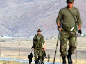 Şemdinli'de 15 kilo patlayıcı bulundu