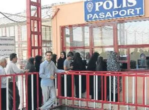Sınırlı bayramlaşma