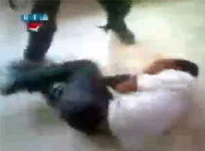 Suriyeli çocuğa 'Rabbin kim?' işkencesi (Video)