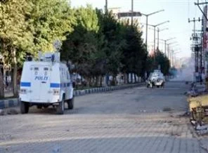 Yüksekova karıştı