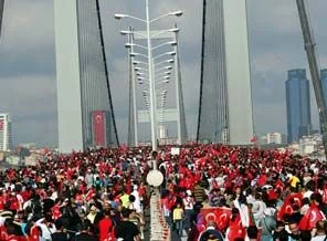 42 kilometrelik Avrasya maratonu başladı (video)