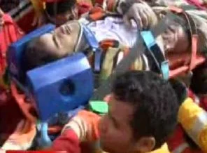 45 saat sonra iki kişi sağ kurtarıldı