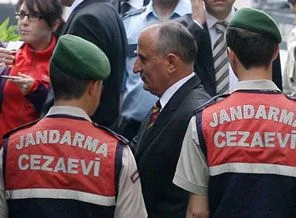 AK Partili bakanlar da dinlenecek