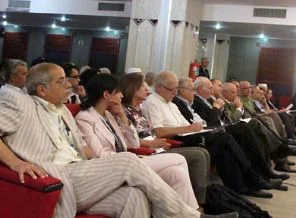 Arap Hareketliliği... Ayaklanma mı devrim mi?