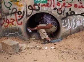 Arkadaşı Kaddafi'nin son günlerini anlatıyor..