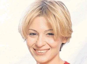 Ayşe Arman'a Örtülü Reklam Cezası
