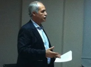 Bayhan'dan 'Kültürel Gecikme' konferansı