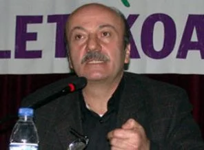 Bekaroğlu'ndan muhafazakar medya eleştirisi