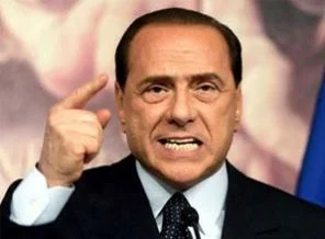 Berlusconi: Asıl Amanda benim