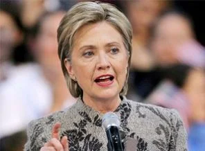 Clinton'dan Libya'ya sürpriz ziyaret