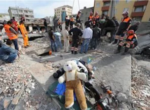 Deprem bölgesinden son görüntüler