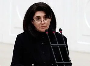 Dil sürçmene sağlık, Leyla Zana