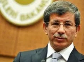 Dışişleri Bakanı Davutoğlu Katar'dan ayrıldı