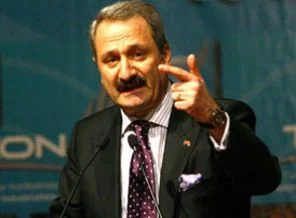 'Dünya sarsılırken Türkiye'nin büyümesi önemli'