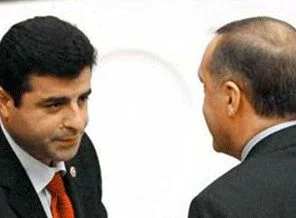 Erdoğan'a 'Bildiğin gibi değil' hediyesi
