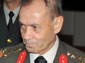 Erdoğan'a hakaret eden komutana 11 ay hapis